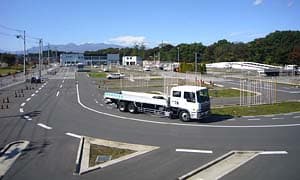 南湖自動車学校の様子