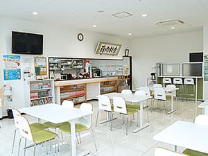 校舎内食堂でランチ♪ イメージ